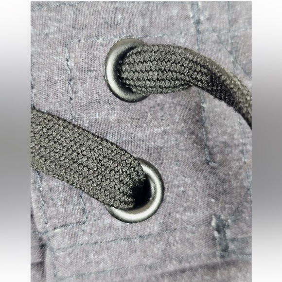 Body Glove Swimsuit Boardshorts Gray Stripes Embroidered Logo size 34 NWT - Picture 6 of 13